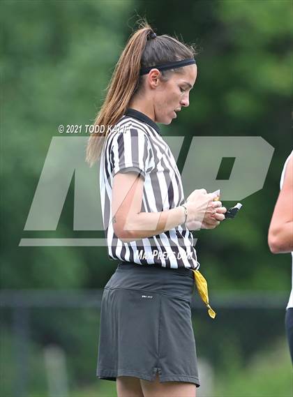 Thumbnail 3 in Joel Barlow vs. Guilford (CIAC Class M Final) photogallery.