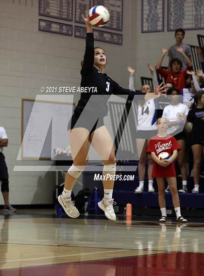 Thumbnail 1 in Grandview @ Chaparral photogallery.