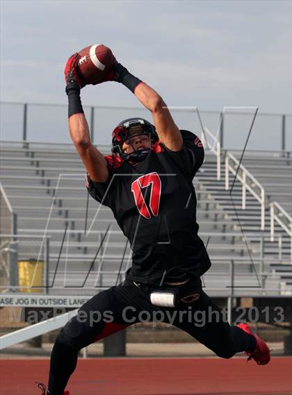 Thumbnail 1 in Etiwanda vs. Summit photogallery.