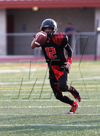 Thumbnail 3 in Etiwanda vs. Summit photogallery.