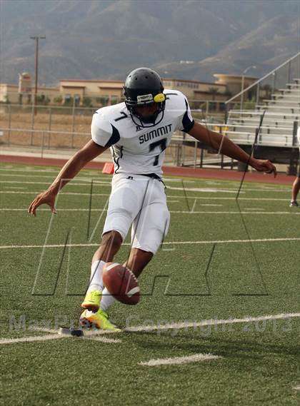 Thumbnail 1 in Etiwanda vs. Summit photogallery.