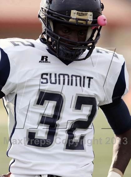 Thumbnail 2 in Etiwanda vs. Summit photogallery.