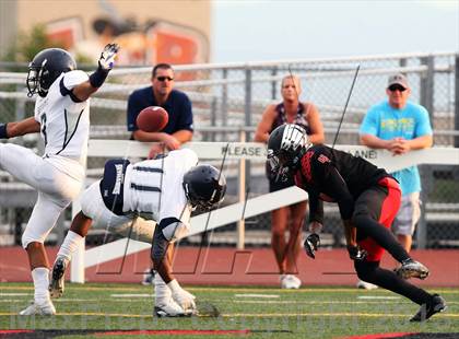 Thumbnail 2 in Etiwanda vs. Summit photogallery.
