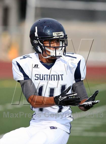 Thumbnail 1 in Etiwanda vs. Summit photogallery.