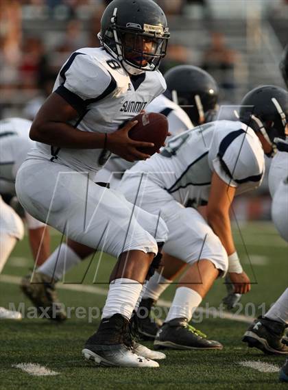Thumbnail 3 in Etiwanda vs. Summit photogallery.