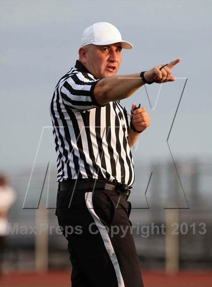 Thumbnail 1 in Etiwanda vs. Summit photogallery.