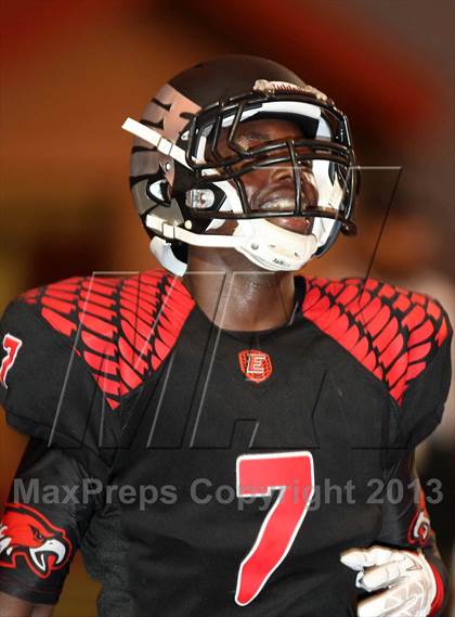 Thumbnail 2 in Etiwanda vs. Summit photogallery.