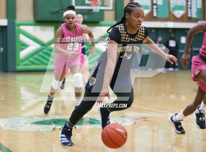 Thumbnail 2 in Bonita Vista vs. St. Mary's (MLK Showcase) photogallery.