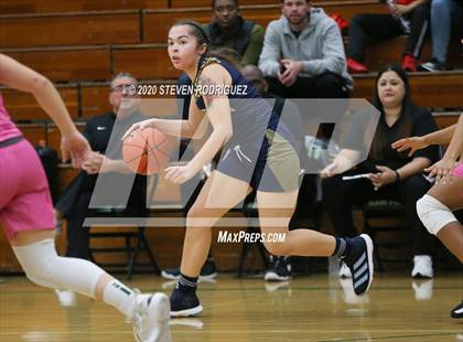 Thumbnail 2 in Bonita Vista vs. St. Mary's (MLK Showcase) photogallery.