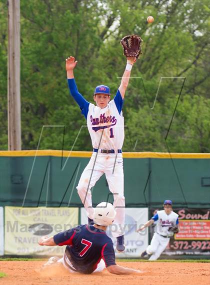 Thumbnail 3 in Lewisburg vs Bartlett photogallery.