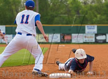 Thumbnail 2 in Lewisburg vs Bartlett photogallery.