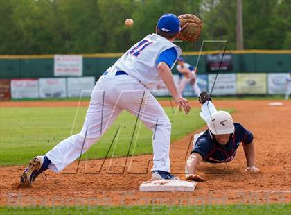 Thumbnail 1 in Lewisburg vs Bartlett photogallery.