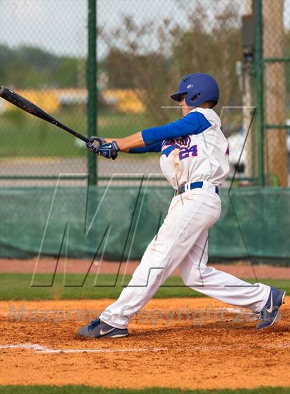 Thumbnail 2 in Lewisburg vs Bartlett photogallery.