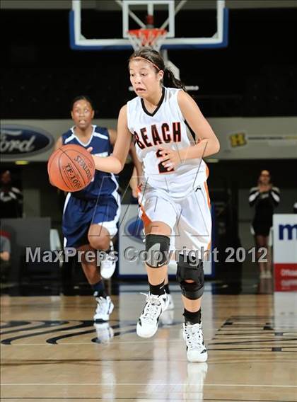 Thumbnail 2 in Huntington Beach vs. Summit (CIF SS D1A Final) photogallery.