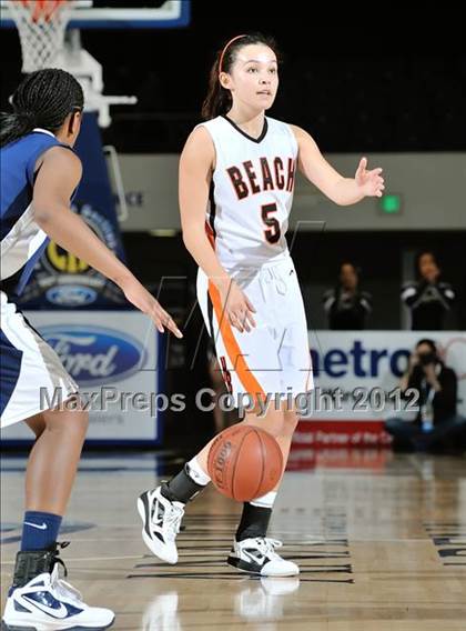 Thumbnail 2 in Huntington Beach vs. Summit (CIF SS D1A Final) photogallery.