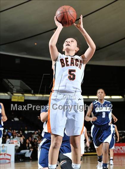 Thumbnail 3 in Huntington Beach vs. Summit (CIF SS D1A Final) photogallery.