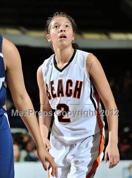 Thumbnail 1 in Huntington Beach vs. Summit (CIF SS D1A Final) photogallery.