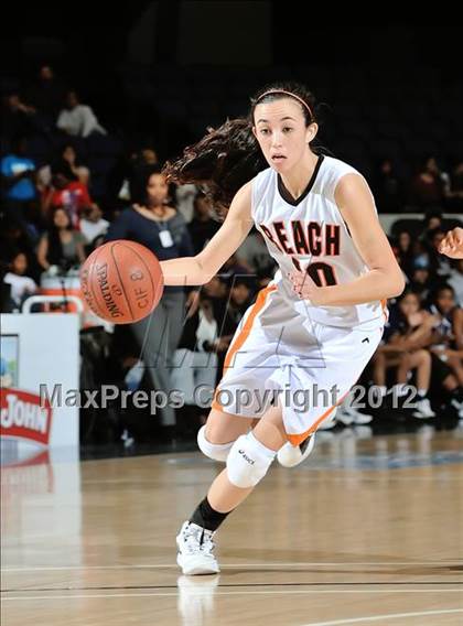 Thumbnail 1 in Huntington Beach vs. Summit (CIF SS D1A Final) photogallery.