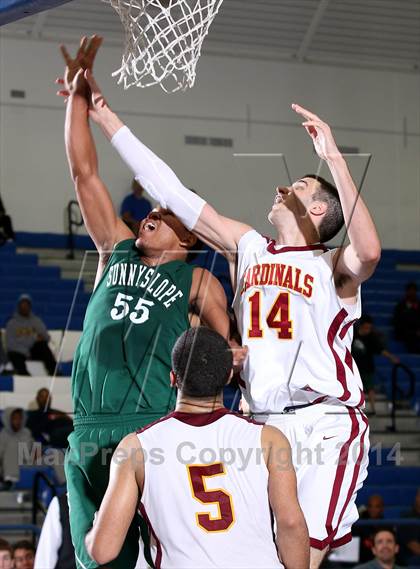 Thumbnail 2 in Cantwell-Sacred Heart vs. Sunnyslope (Cavalier Classic) photogallery.