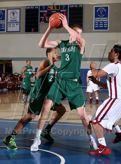 Thumbnail 1 in Cantwell-Sacred Heart vs. Sunnyslope (Cavalier Classic) photogallery.