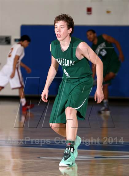 Thumbnail 2 in Cantwell-Sacred Heart vs. Sunnyslope (Cavalier Classic) photogallery.
