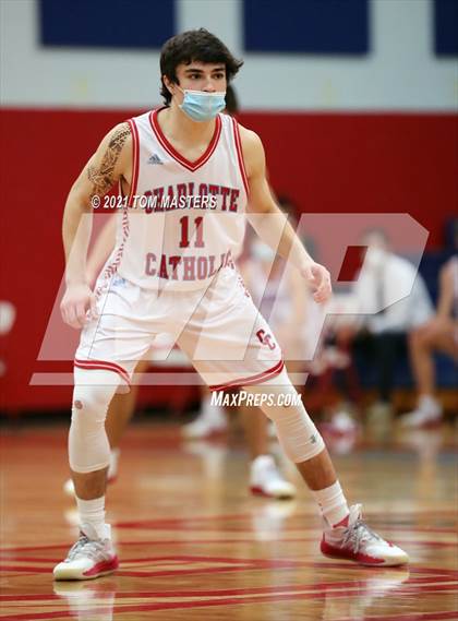 Thumbnail 1 in Cuthbertson @ Charlotte Catholic photogallery.