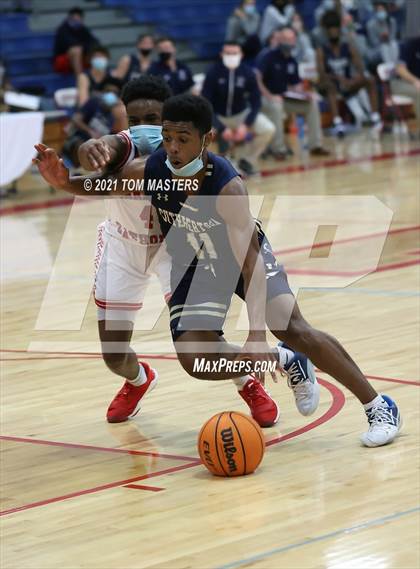 Thumbnail 2 in Cuthbertson @ Charlotte Catholic photogallery.