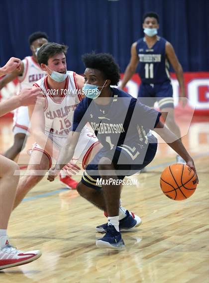 Thumbnail 2 in Cuthbertson @ Charlotte Catholic photogallery.