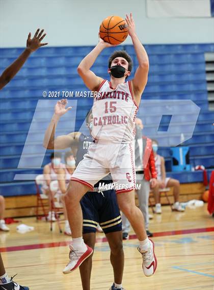 Thumbnail 2 in Cuthbertson @ Charlotte Catholic photogallery.