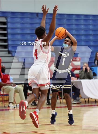 Thumbnail 3 in Cuthbertson @ Charlotte Catholic photogallery.