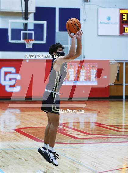 Thumbnail 1 in Cuthbertson @ Charlotte Catholic photogallery.