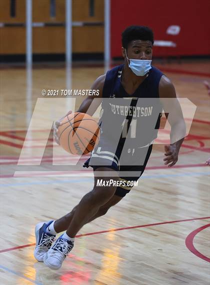 Thumbnail 3 in Cuthbertson @ Charlotte Catholic photogallery.