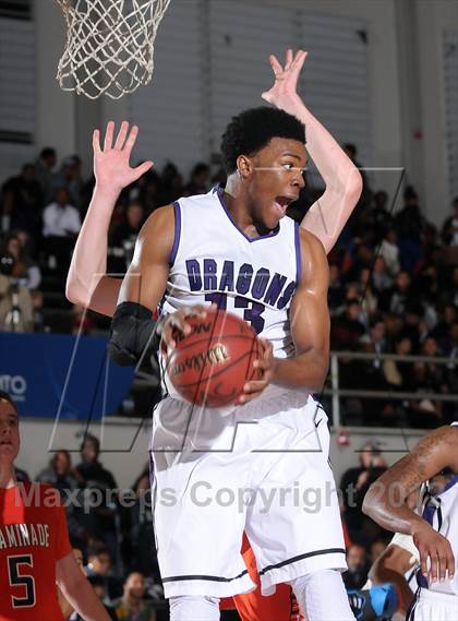 Thumbnail 1 in Chaminade vs. Sacramento (St. Hope Elite Hoops Classic) photogallery.