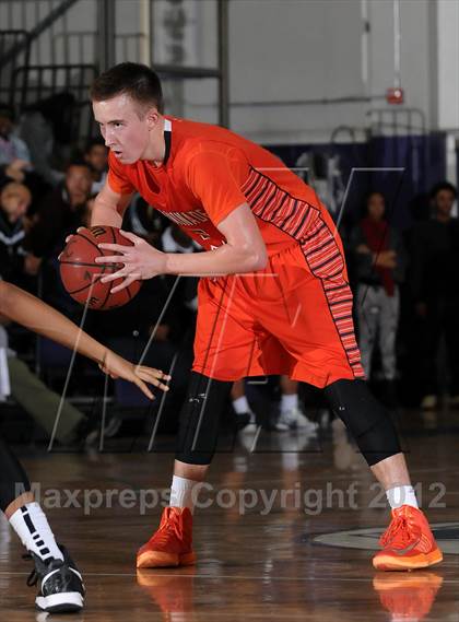 Thumbnail 1 in Chaminade vs. Sacramento (St. Hope Elite Hoops Classic) photogallery.