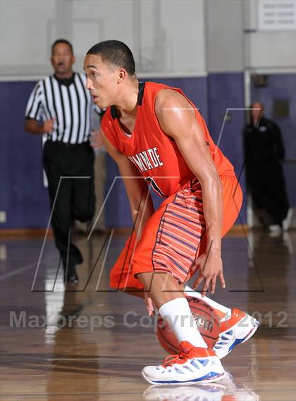 Thumbnail 3 in Chaminade vs. Sacramento (St. Hope Elite Hoops Classic) photogallery.