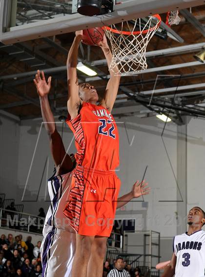 Thumbnail 2 in Chaminade vs. Sacramento (St. Hope Elite Hoops Classic) photogallery.