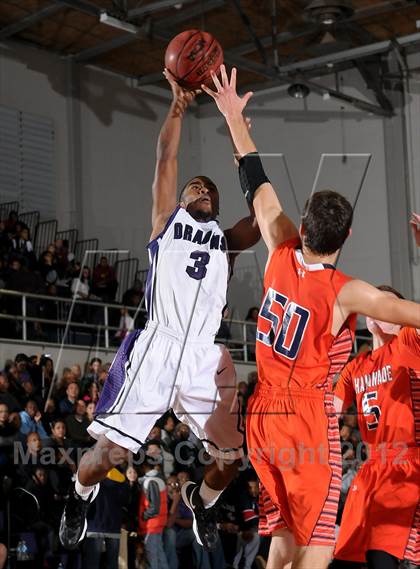 Thumbnail 3 in Chaminade vs. Sacramento (St. Hope Elite Hoops Classic) photogallery.