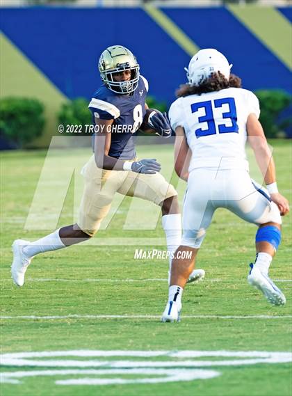Thumbnail 3 in Charlotte Christian @ Cuthbertson photogallery.