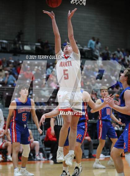 Thumbnail 1 in Richfield vs. Manti (UHSAA 3A Consolation Semifinal) photogallery.
