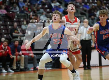 Thumbnail 3 in Richfield vs. Manti (UHSAA 3A Consolation Semifinal) photogallery.