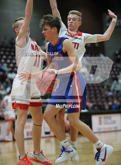 Thumbnail 2 in Richfield vs. Manti (UHSAA 3A Consolation Semifinal) photogallery.