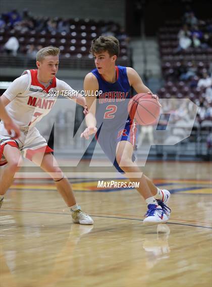 Thumbnail 3 in Richfield vs. Manti (UHSAA 3A Consolation Semifinal) photogallery.