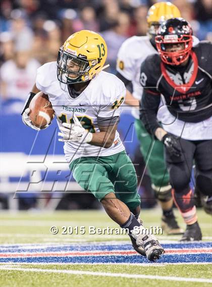 Thumbnail 2 in West Seneca East vs. South Park/Middle Early College (Section 6 Class A Final) photogallery.