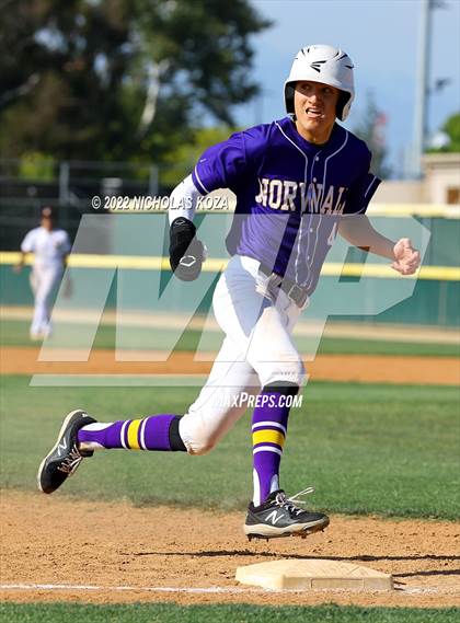 Thumbnail 3 in Bellflower vs. Norwalk photogallery.
