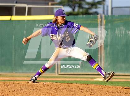 Thumbnail 3 in Bellflower vs. Norwalk photogallery.