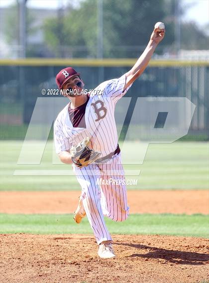 Thumbnail 3 in Bellflower vs. Norwalk photogallery.