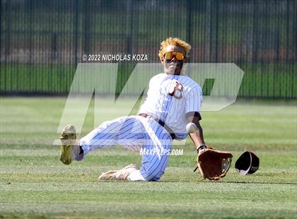 Thumbnail 3 in Bellflower vs. Norwalk photogallery.