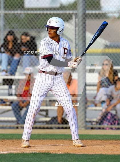 Thumbnail 3 in Bellflower vs. Norwalk photogallery.