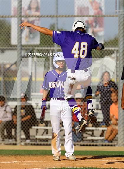 Thumbnail 1 in Bellflower vs. Norwalk photogallery.