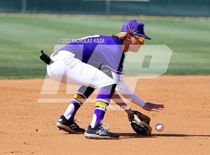 Thumbnail 1 in Bellflower vs. Norwalk photogallery.